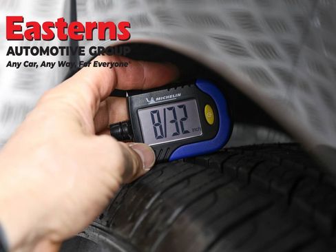 Used 2018 Chevrolet Equinox LT image 27