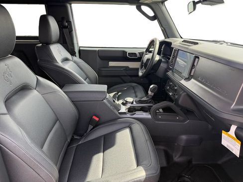 New 2026 Ford Bronco Badlands AWD/4WD image 47