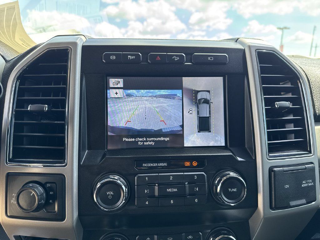 Used 2019 Ford F250 Lariat w/ Lariat Ultimate Package AWD/4WD image 28