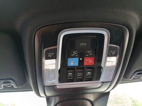 New 2026 RAM 3500 Limited AWD/4WD image 39