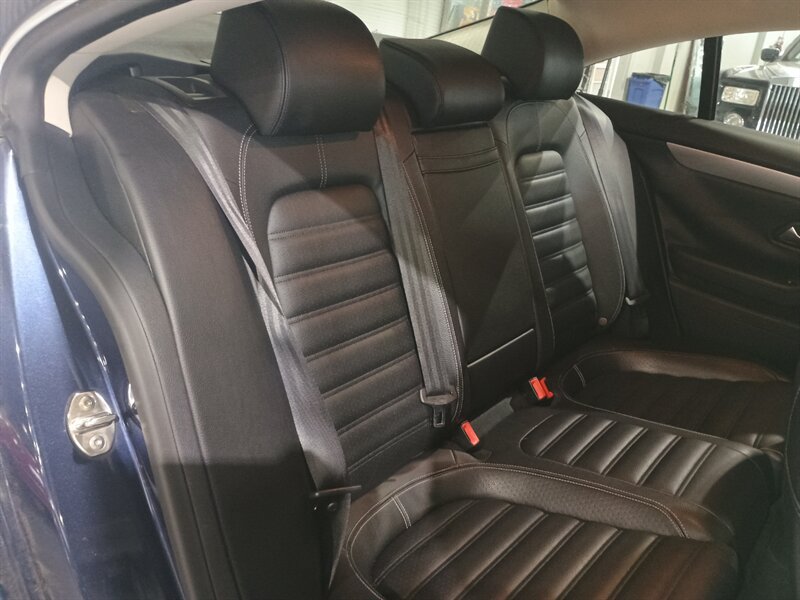 Used 2014 Volkswagen CC Sport FWD image 33