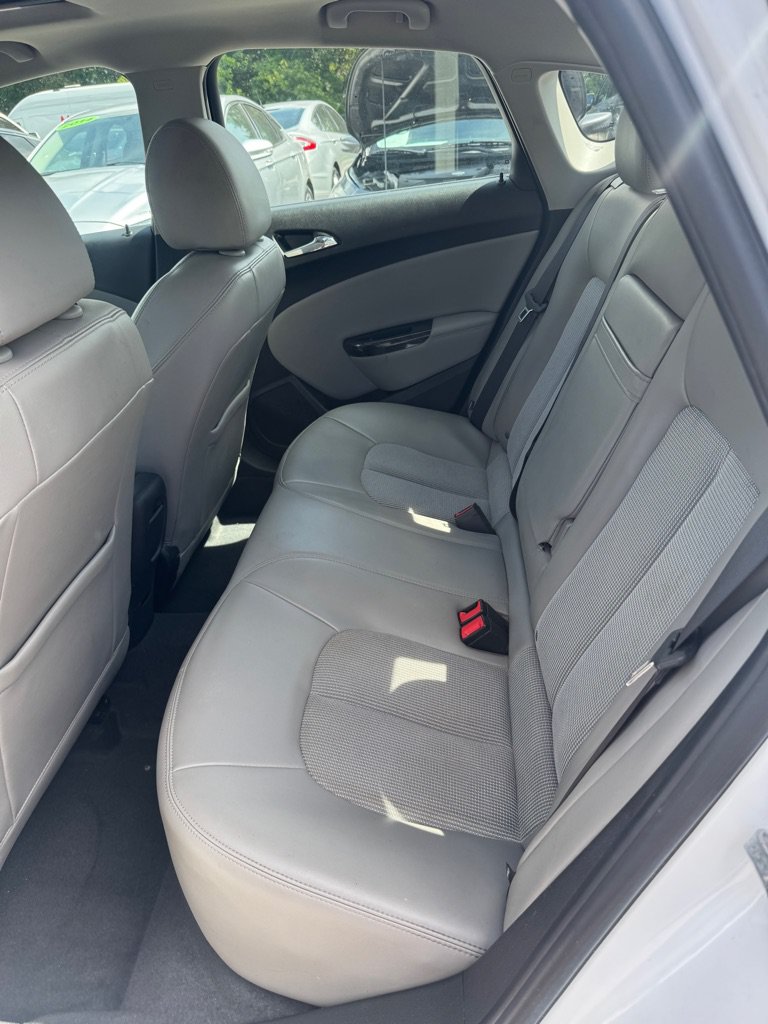 Used 2016 Buick Verano Sport Touring FWD image 13