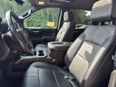 Used 2019 Chevrolet Silverado 1500 High Country w/ Technology Package AWD/4WD image 38