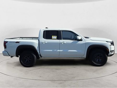 Used 2026 Nissan Frontier PRO-4X AWD/4WD image 4