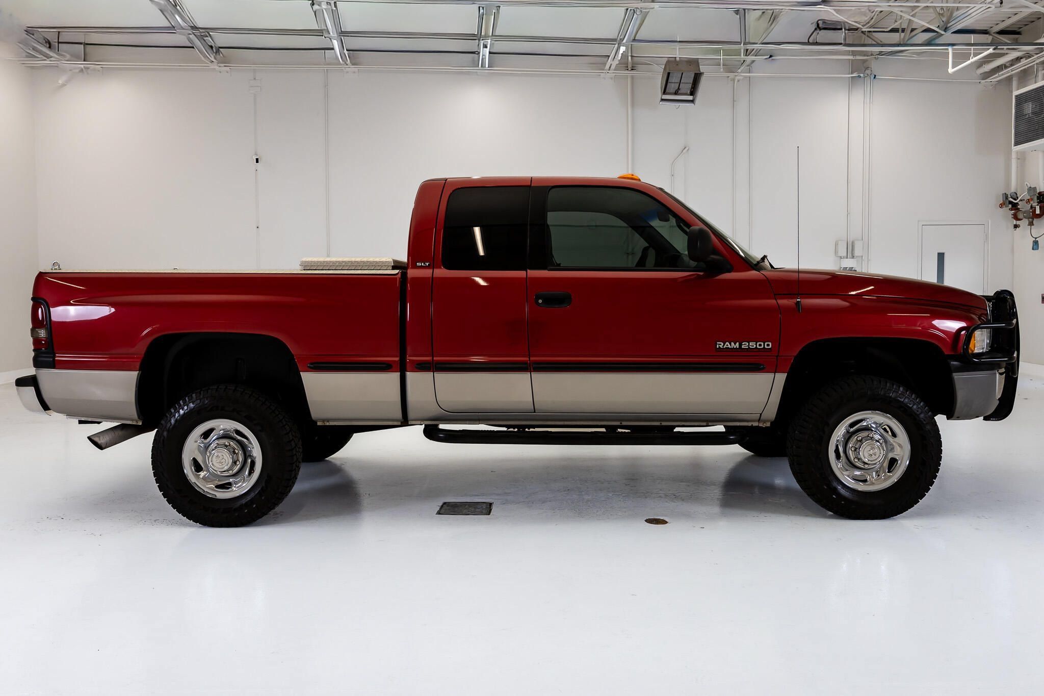 Used 1999 Dodge Ram 2500 Truck 4x4 Quad Cab image 10