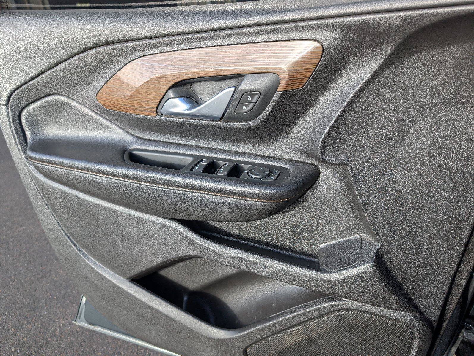 Used 2018 GMC Terrain SLE FWD image 15
