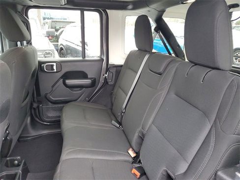 Used 2019 Jeep Wrangler Unlimited Sport S image 27