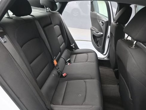 Used 2023 Chevrolet Malibu LT FWD image 14
