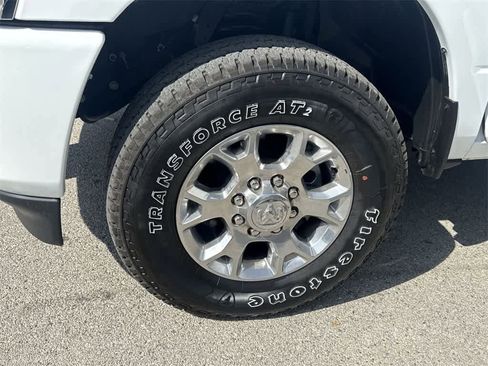 Used 2024 RAM 2500 Laramie w/ Safety Group image 9