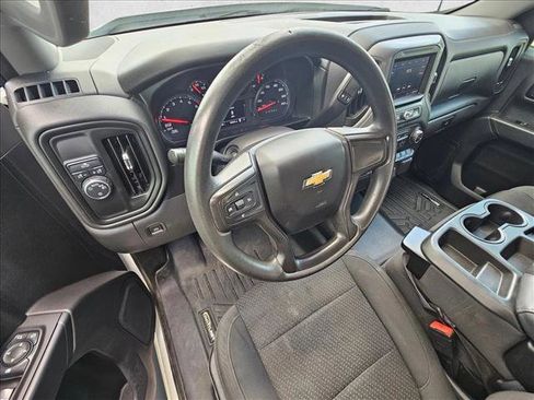 Used 2021 Chevrolet Silverado 1500 Custom image 9