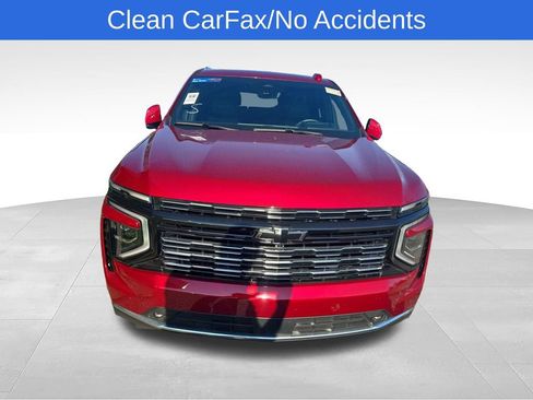 Used 2025 Chevrolet Tahoe High Country AWD/4WD image 2