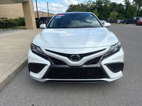 Used 2023 Toyota Camry XSE FWD image 7
