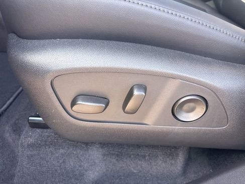 New 2026 GMC Acadia Elevation w/ Elevation Premium Package FWD image 19