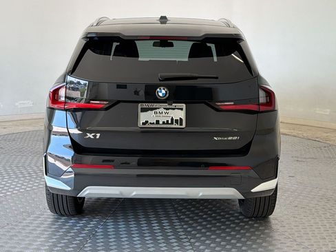Used 2026 BMW X1 xDrive28i w/ Technology Package AWD/4WD image 10