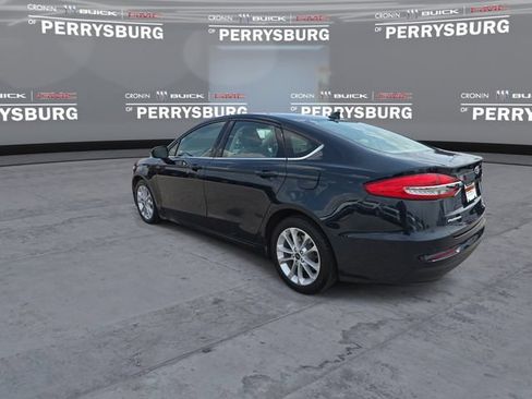 Used 2020 Ford Fusion SE FWD image 6