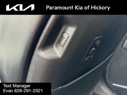 Used 2024 Kia Sportage SX image 16