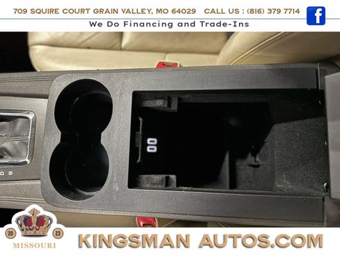 Used 2019 Lincoln MKT AWD image 26