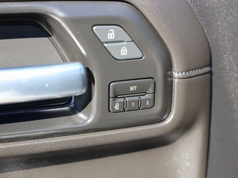 Used 2021 GMC Sierra 2500 Denali w/ Denali Ultimate Package image 23