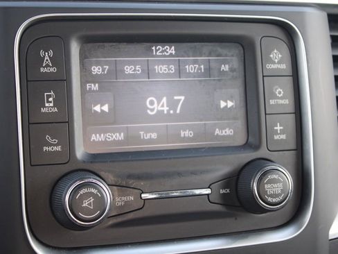 Used 2016 RAM 1500 Classic SLT image 31