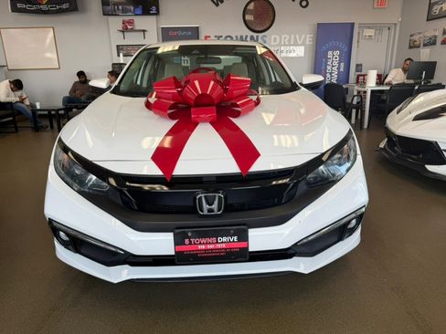 Used 2020 Honda Civic EX image 4