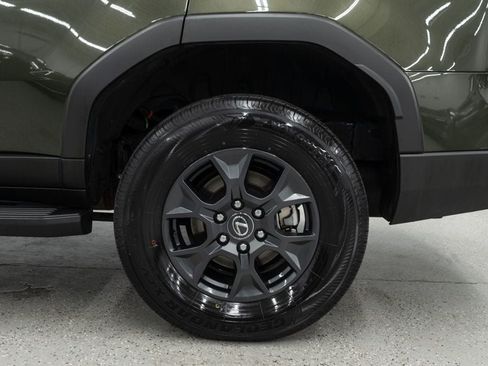 Used 2024 Lexus GX 550 AWD/4WD image 39
