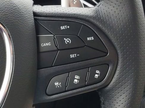 Used 2022 Dodge Durango GT image 27