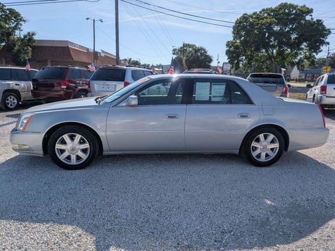 Used 2007 Cadillac DTS Luxury I FWD image 4