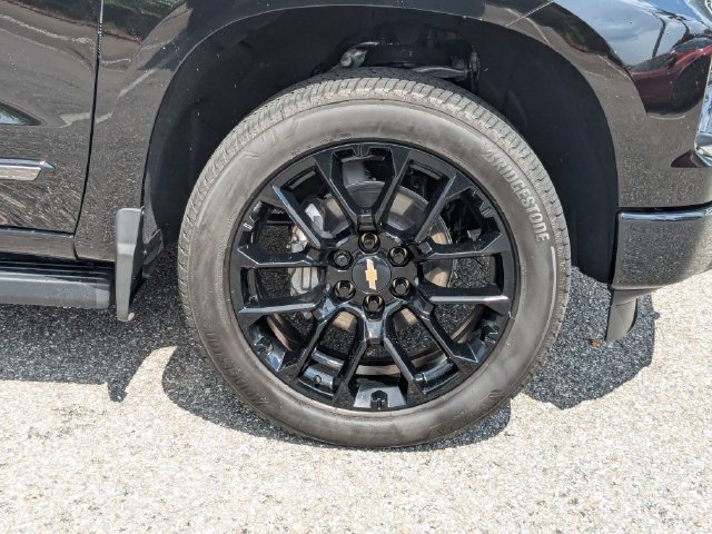 Used 2026 Chevrolet Silverado 1500 High Country w/ High Country Premium Package AWD/4WD image 13