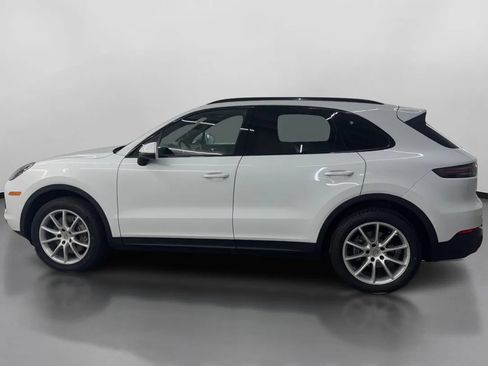 Used 2021 Porsche Cayenne AWD/4WD image 5