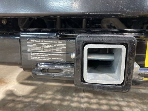 New 2026 GMC Sierra 2500 Pro w/ Convenience Package image 16