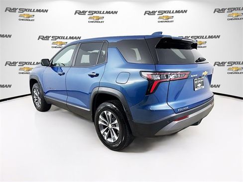 Used 2026 Chevrolet Equinox LT image 5