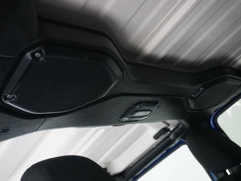 Used 2019 Jeep Wrangler Unlimited Sport S image 13