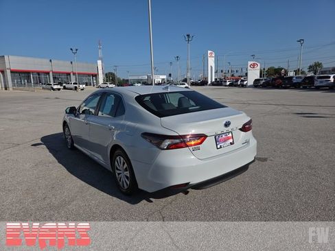 Used 2023 Toyota Camry LE FWD image 26