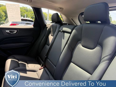 Used 2023 Volvo XC60 B5 Plus w/ Climate Package AWD/4WD image 22