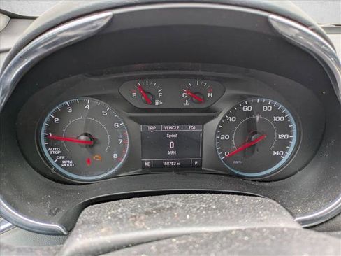 Used 2018 Chevrolet Malibu LT image 9