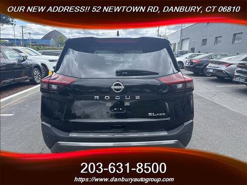 Used 2023 Nissan Rogue SL AWD/4WD image 4