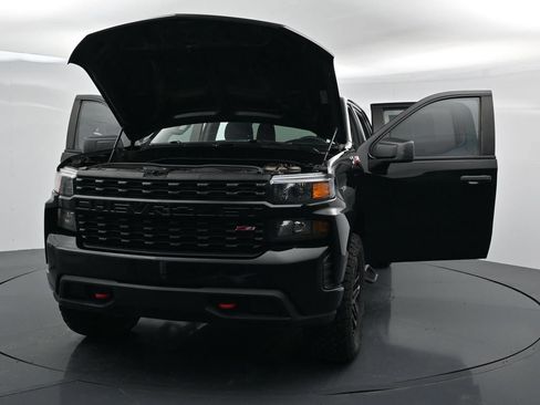Used 2022 Chevrolet Silverado 1500 Custom Trail Boss w/ Midnight Edition AWD/4WD image 37