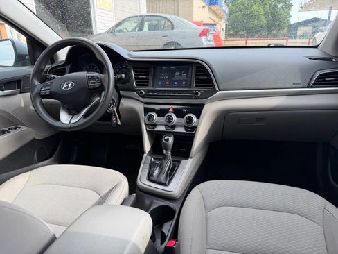 Used 2019 Hyundai Elantra SEL FWD image 11