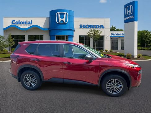 Used 2026 Nissan Rogue S AWD/4WD image 8
