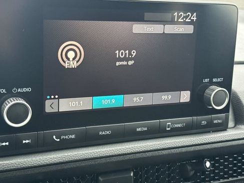 Used 2023 Honda CR-V Sport image 14