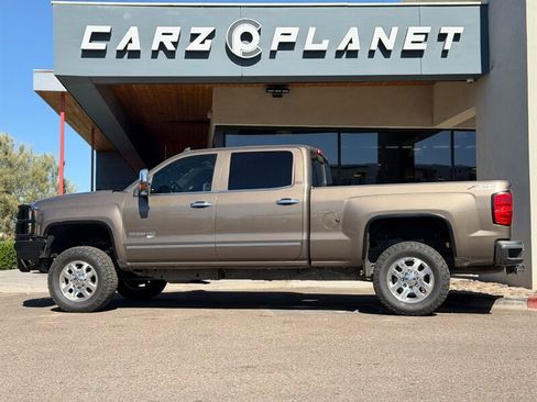 Used 2015 Chevrolet Silverado 2500 LTZ w/ Duramax Plus Package image 6