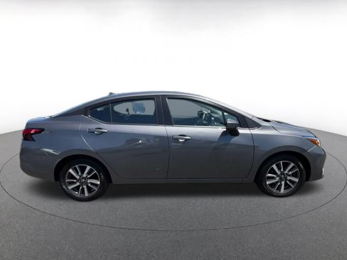 Used 2025 Nissan Versa SV FWD image 16