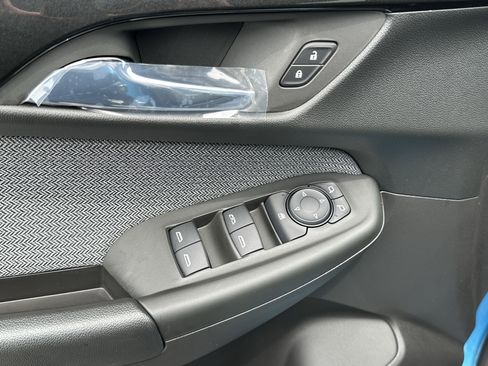 New 2026 Chevrolet TrailBlazer LT w/ LT Cold Weather Package FWD image 13