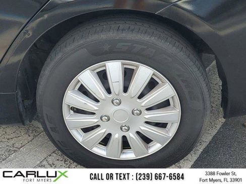 Used 2009 Toyota Corolla 4dr Sdn Auto (Natl) image 9