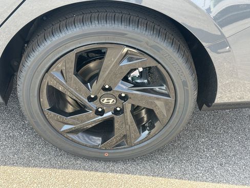 New 2026 Hyundai Elantra SEL Sport Premium w/ Cargo Package FWD image 19