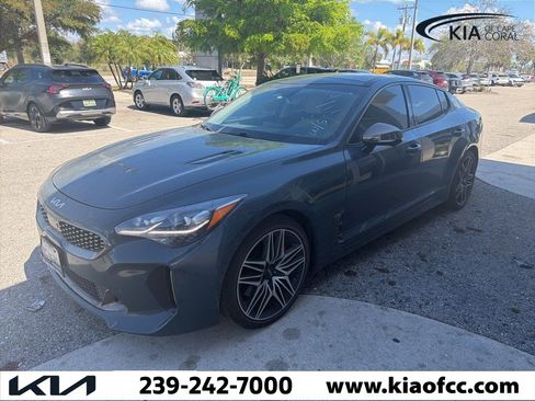 Certified 2023 Kia Stinger GT2 image 2