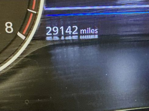 Used 2025 Nissan Altima 2.5 SV image 18