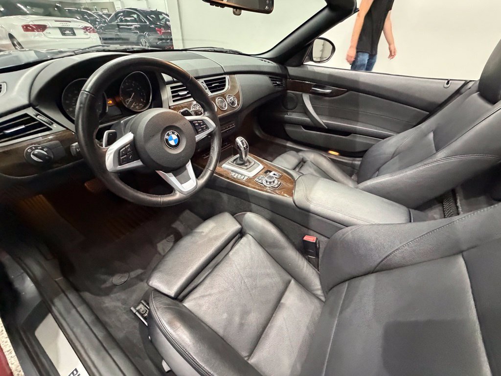 Used 2012 BMW Z4 sDrive35i RWD image 28