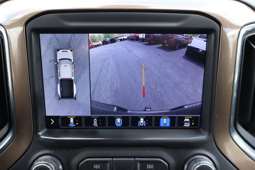 Used 2022 Chevrolet Silverado 3500 High Country AWD/4WD image 12