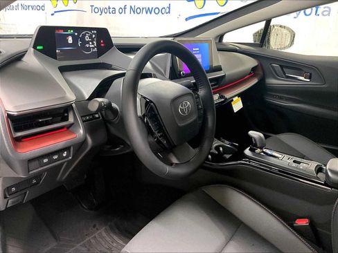 New 2026 Toyota Prius XSE image 9